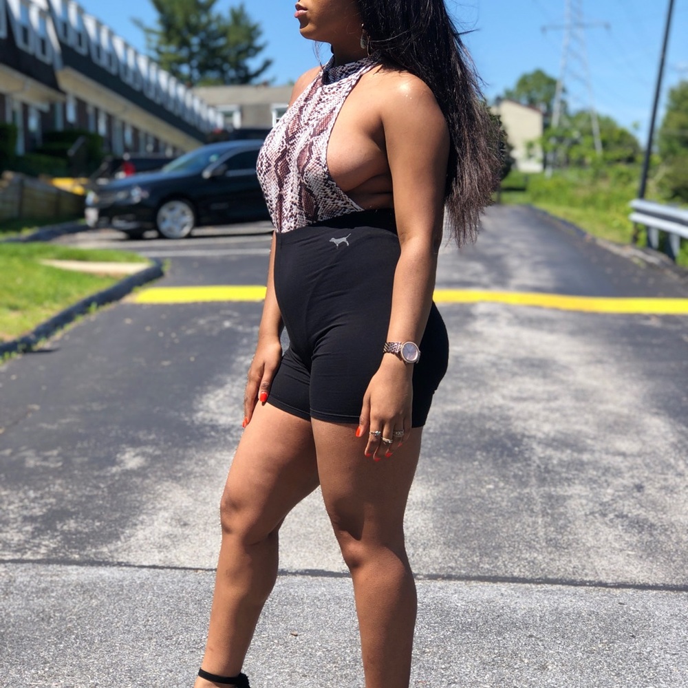 ‘Wild Thoughts” Bodysuit - Picture 3 of 5